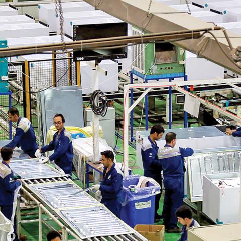 Boosting Exports Essential to Iran’s Industrial Survival